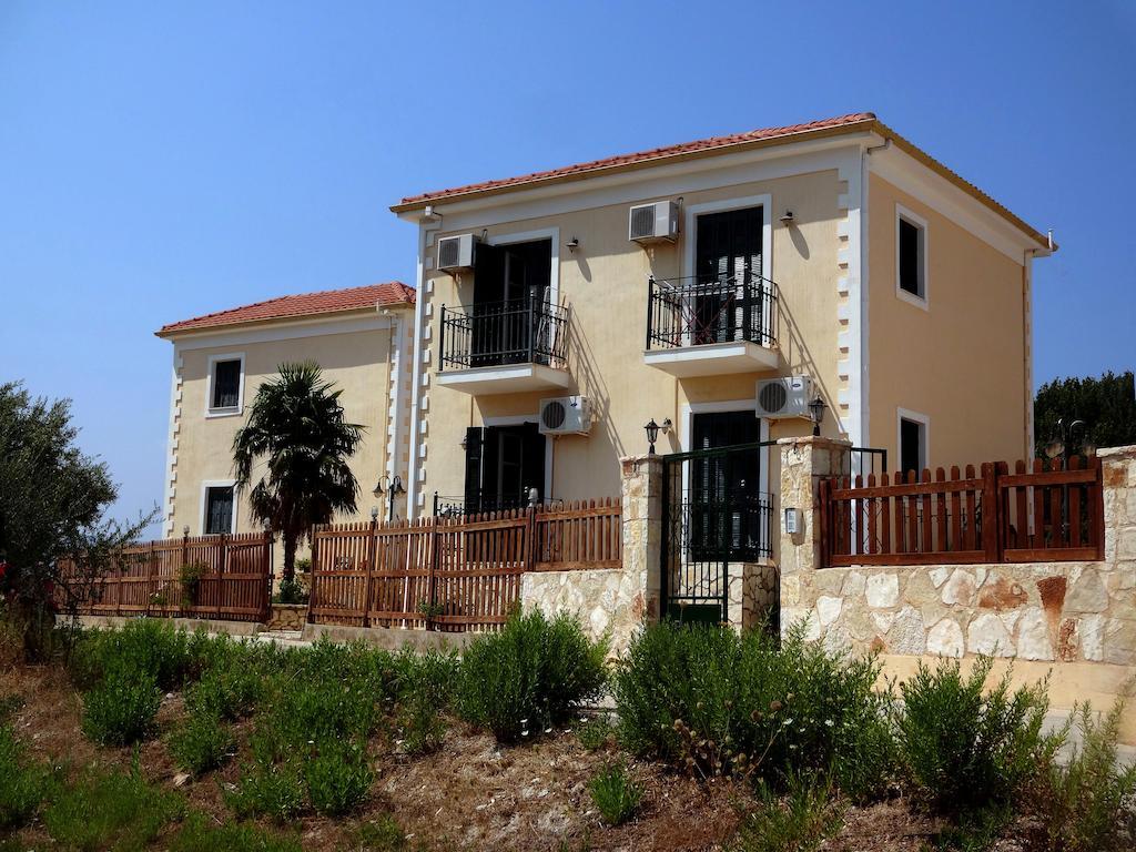 Iriana Village Inn Stavros  Ruang foto